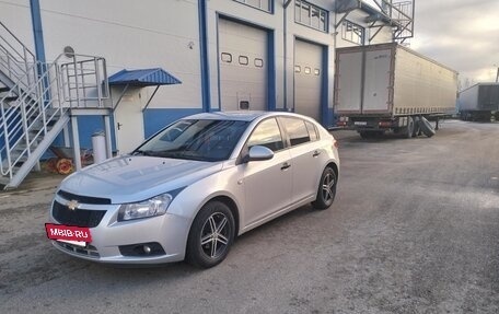Chevrolet Cruze II, 2012 год, 780 000 рублей, 3 фотография
