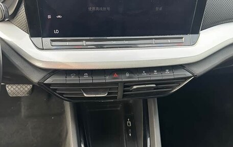 Skoda Octavia IV, 2022 год, 2 320 000 рублей, 2 фотография