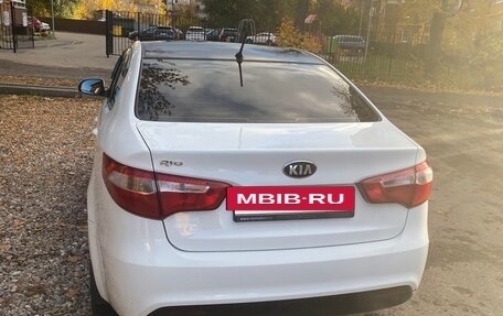 KIA Rio III рестайлинг, 2013 год, 730 000 рублей, 4 фотография
