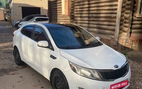 KIA Rio III рестайлинг, 2013 год, 730 000 рублей, 9 фотография