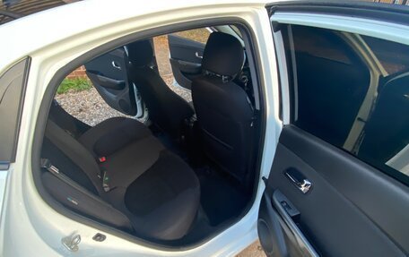 KIA Rio III рестайлинг, 2013 год, 730 000 рублей, 24 фотография