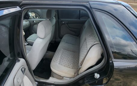 Volkswagen Pointer, 2004 год, 250 000 рублей, 5 фотография