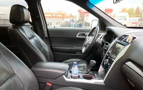 Ford Explorer VI, 2013 год, 1 700 000 рублей, 12 фотография