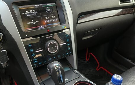 Ford Explorer VI, 2013 год, 1 700 000 рублей, 19 фотография