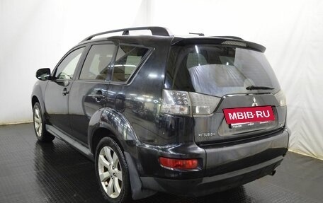 Mitsubishi Outlander III рестайлинг 3, 2011 год, 986 000 рублей, 7 фотография