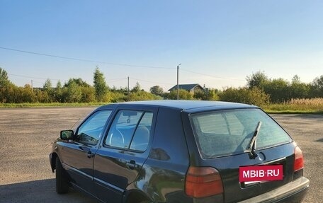 Volkswagen Golf III, 1993 год, 180 000 рублей, 2 фотография