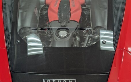 Ferrari F8, 2021 год, 25 000 000 рублей, 4 фотография