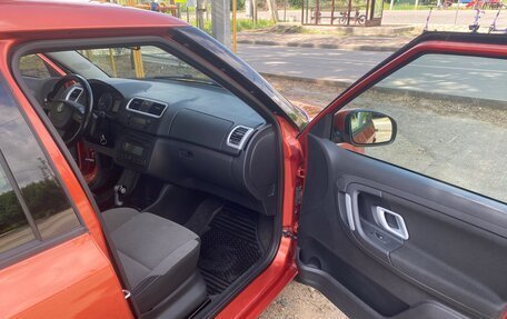 Skoda Fabia II, 2010 год, 680 000 рублей, 6 фотография