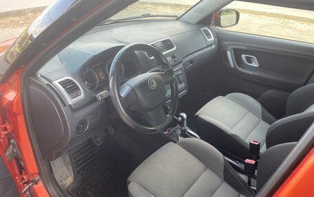 Skoda Fabia II, 2010 год, 680 000 рублей, 7 фотография