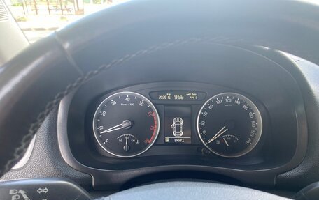 Skoda Fabia II, 2010 год, 680 000 рублей, 12 фотография