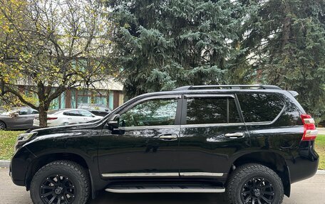 Toyota Land Cruiser Prado 150 рестайлинг 2, 2016 год, 4 380 000 рублей, 4 фотография