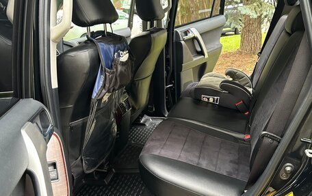 Toyota Land Cruiser Prado 150 рестайлинг 2, 2016 год, 4 380 000 рублей, 9 фотография