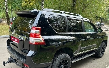 Toyota Land Cruiser Prado 150 рестайлинг 2, 2016 год, 4 380 000 рублей, 21 фотография