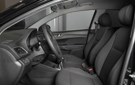 Hyundai Solaris II рестайлинг, 2017 год, 1 082 600 рублей, 14 фотография