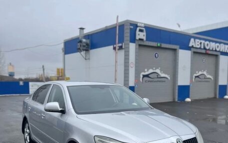 Skoda Octavia, 2011 год, 760 000 рублей, 2 фотография