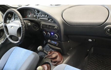 Chevrolet Niva I рестайлинг, 2004 год, 300 000 рублей, 5 фотография