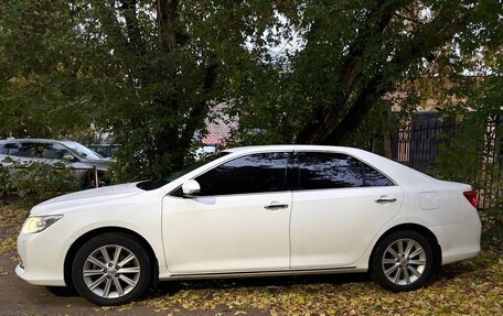 Toyota Camry, 2012 год, 1 900 000 рублей, 3 фотография