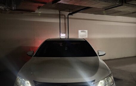Toyota Camry, 2012 год, 1 900 000 рублей, 13 фотография