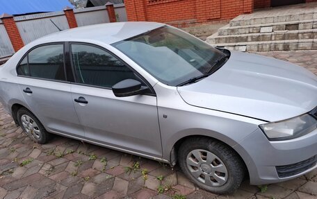 Skoda Rapid I, 2015 год, 650 000 рублей, 3 фотография