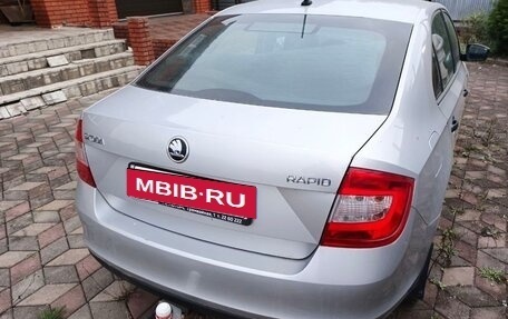 Skoda Rapid I, 2015 год, 650 000 рублей, 4 фотография