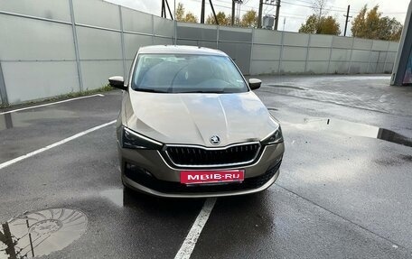 Skoda Rapid II, 2022 год, 1 300 000 рублей, 3 фотография