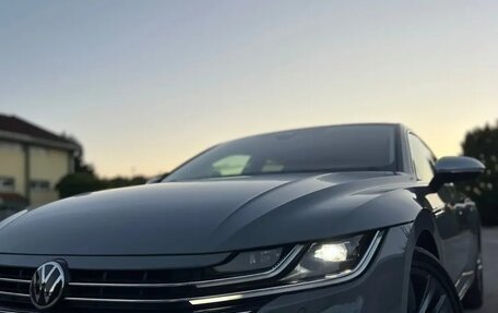 Volkswagen Arteon I, 2022 год, 3 470 000 рублей, 9 фотография