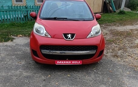 Peugeot 107 I рестайлинг, 2011 год, 180 000 рублей, 1 фотография
