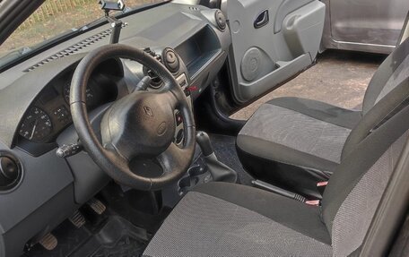 Renault Logan I, 2009 год, 315 000 рублей, 3 фотография