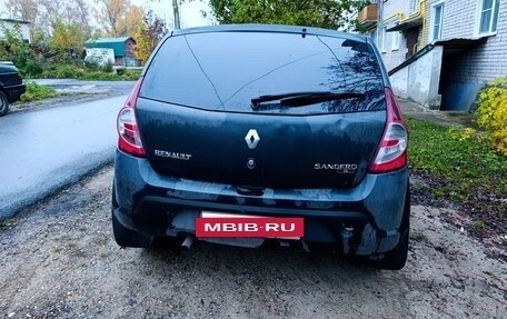 Renault Sandero I, 2011 год, 300 000 рублей, 4 фотография