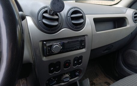 Renault Sandero I, 2011 год, 300 000 рублей, 10 фотография