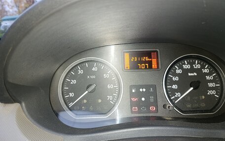 Renault Sandero I, 2011 год, 300 000 рублей, 11 фотография