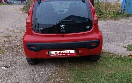 Peugeot 107 I рестайлинг, 2011 год, 180 000 рублей, 4 фотография
