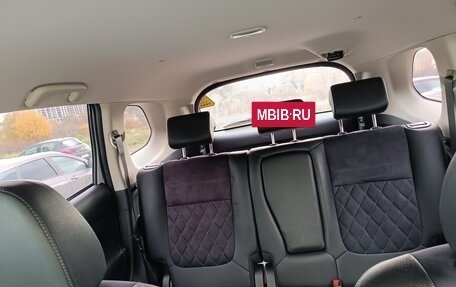 Mitsubishi Outlander III рестайлинг 3, 2022 год, 2 950 000 рублей, 13 фотография
