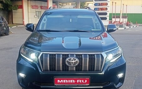 Toyota Land Cruiser Prado 150 рестайлинг 2, 2018 год, 3 550 000 рублей, 1 фотография