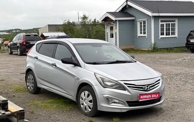 Hyundai Solaris II рестайлинг, 2015 год, 420 000 рублей, 1 фотография