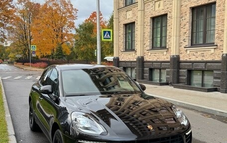 Porsche Macan I рестайлинг, 2018 год, 4 500 000 рублей, 1 фотография