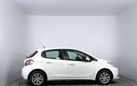Peugeot 208 II, 2014 год, 680 000 рублей, 4 фотография