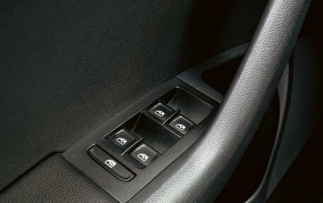 Skoda Octavia, 2015 год, 1 388 000 рублей, 17 фотография