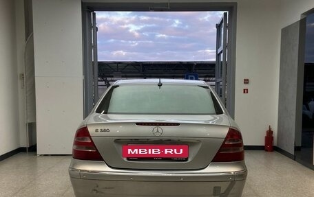 Mercedes-Benz E-Класс, 2003 год, 760 000 рублей, 6 фотография