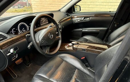 Mercedes-Benz S-Класс, 2010 год, 1 680 000 рублей, 23 фотография