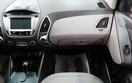 Hyundai ix35 I рестайлинг, 2010 год, 1 379 000 рублей, 20 фотография