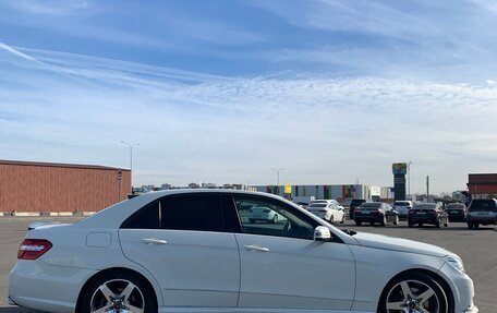 Mercedes-Benz E-Класс, 2009 год, 1 300 000 рублей, 2 фотография