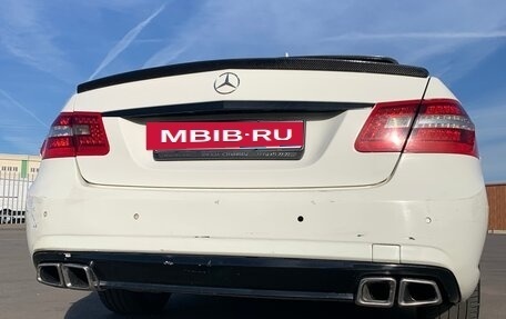 Mercedes-Benz E-Класс, 2009 год, 1 300 000 рублей, 9 фотография