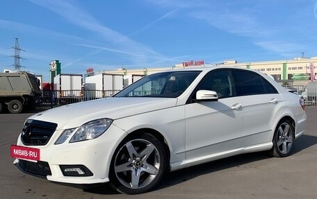 Mercedes-Benz E-Класс, 2009 год, 1 300 000 рублей, 4 фотография