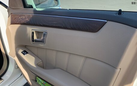 Mercedes-Benz E-Класс, 2009 год, 1 300 000 рублей, 17 фотография