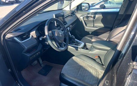 Toyota RAV4, 2019 год, 2 999 000 рублей, 5 фотография