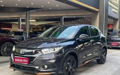 Honda Vezel, 2022 год, 1 630 000 рублей, 1 фотография