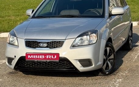KIA Rio II, 2011 год, 565 000 рублей, 1 фотография