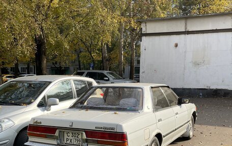 Toyota Chaser III, 1987 год, 450 000 рублей, 4 фотография
