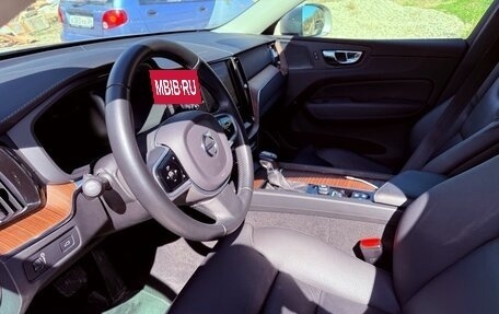 Volvo XC60 II, 2019 год, 3 250 000 рублей, 9 фотография